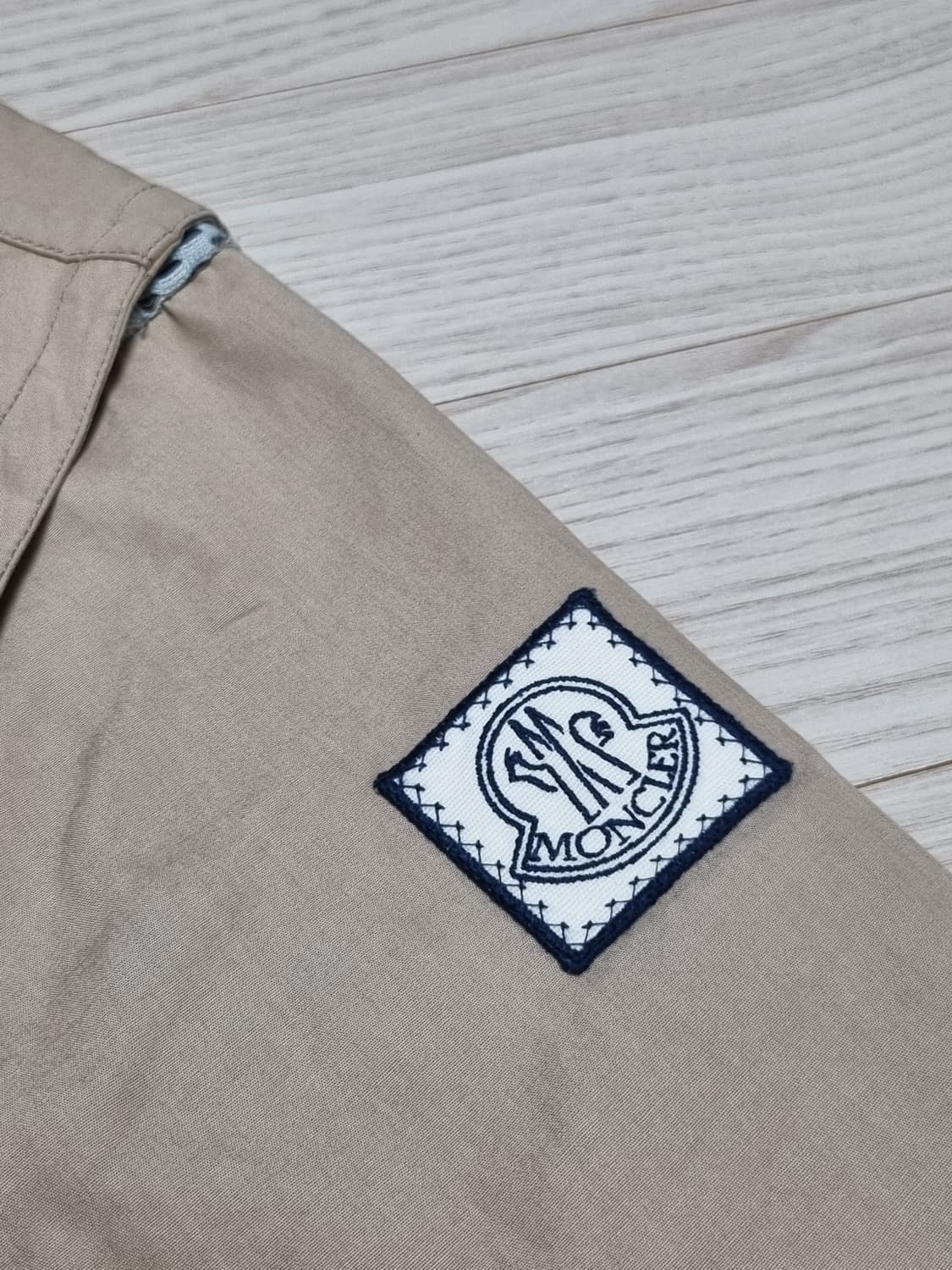 몽클레어 감마블루 레인코트 상품이미지5