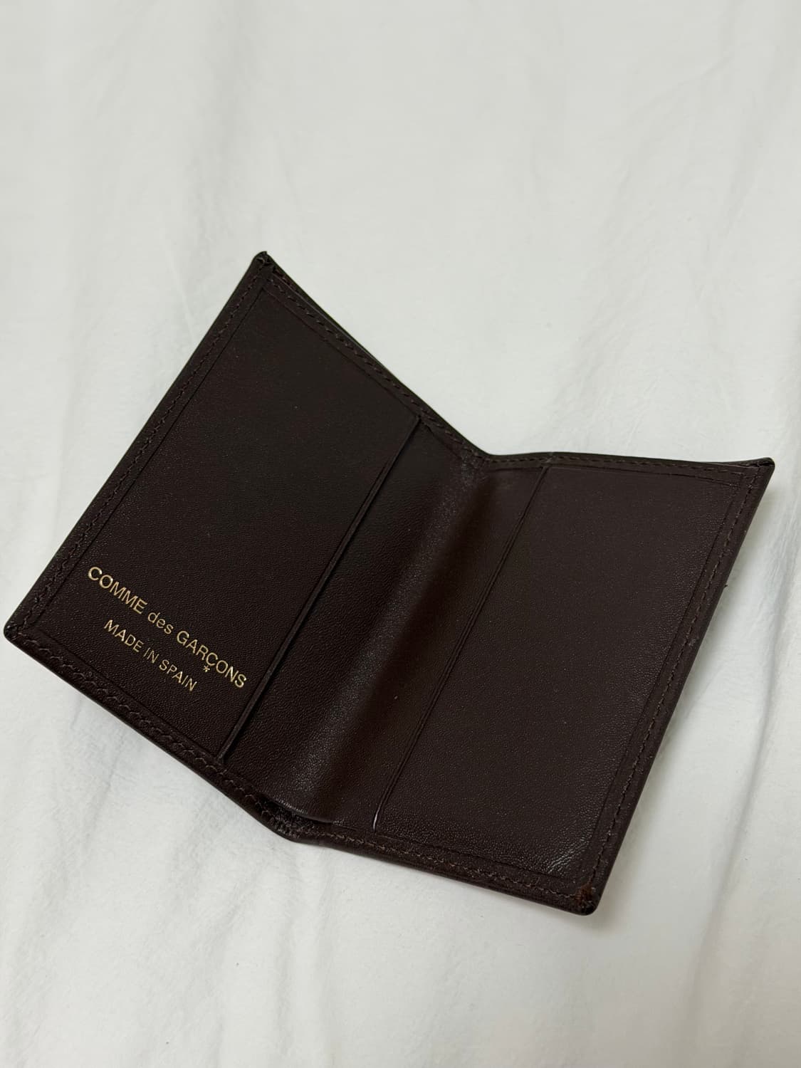 꼼데가르송 브라운 가죽 카드지갑 상품이미지1