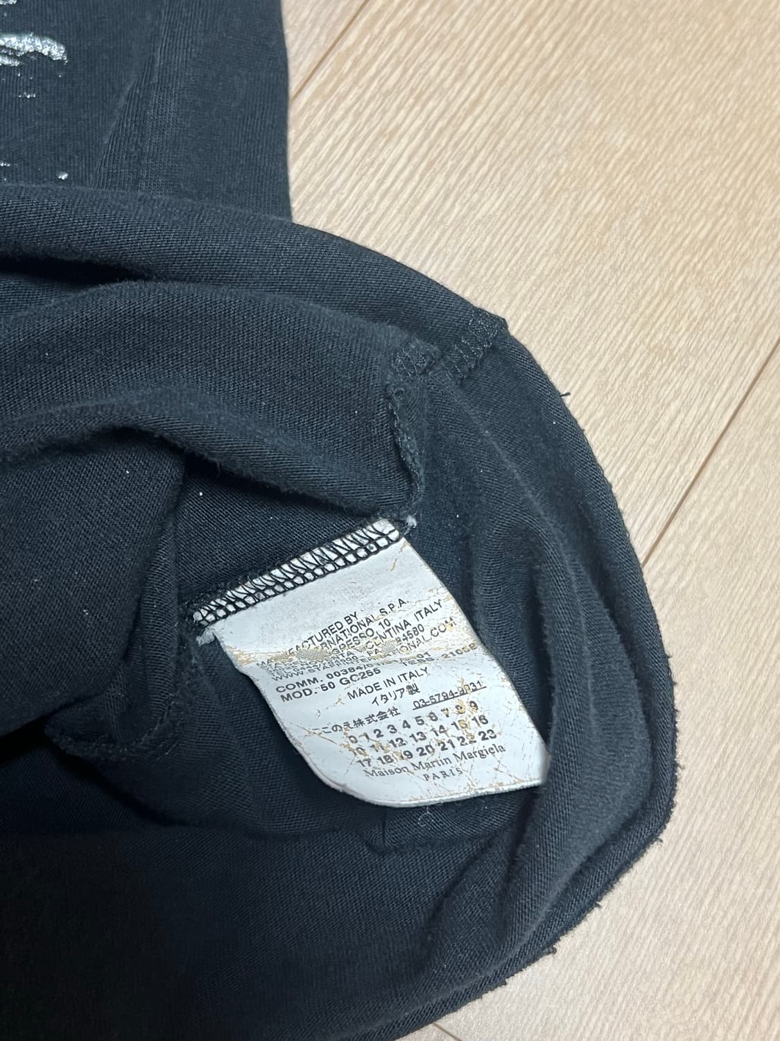 메종 마르지엘라 ss10 FACE NEGATIVE 롱슬리브 상품이미지4