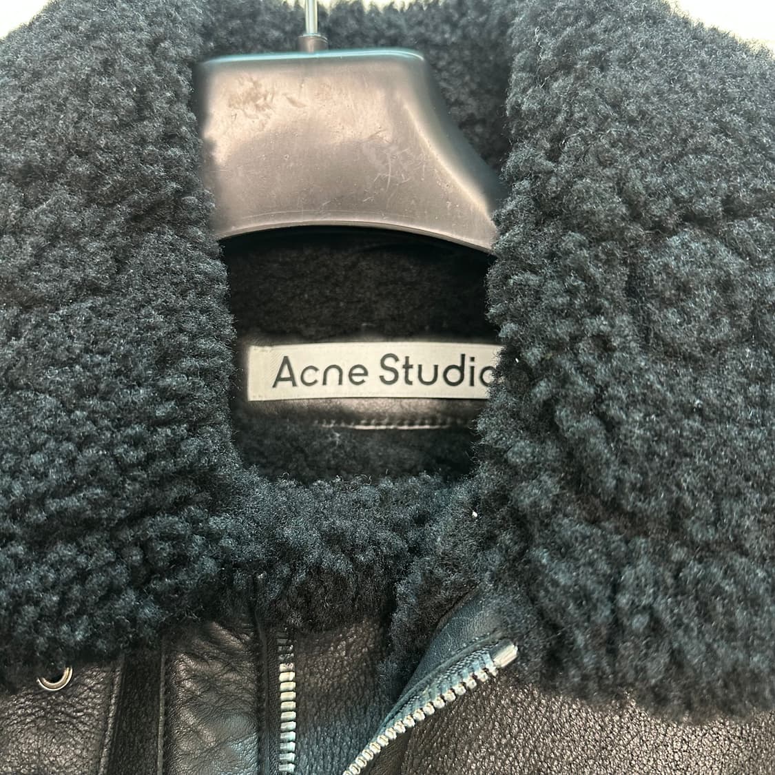 아크네스튜디오 남성무스탕 52사이즈 상품이미지2