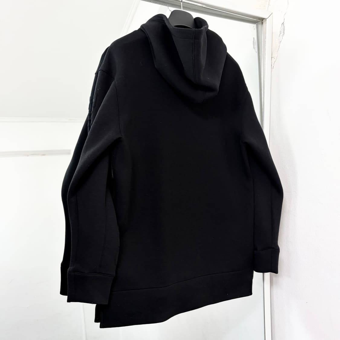 헬무트랭 사이드로고 소프트쉘 후드 상품이미지5