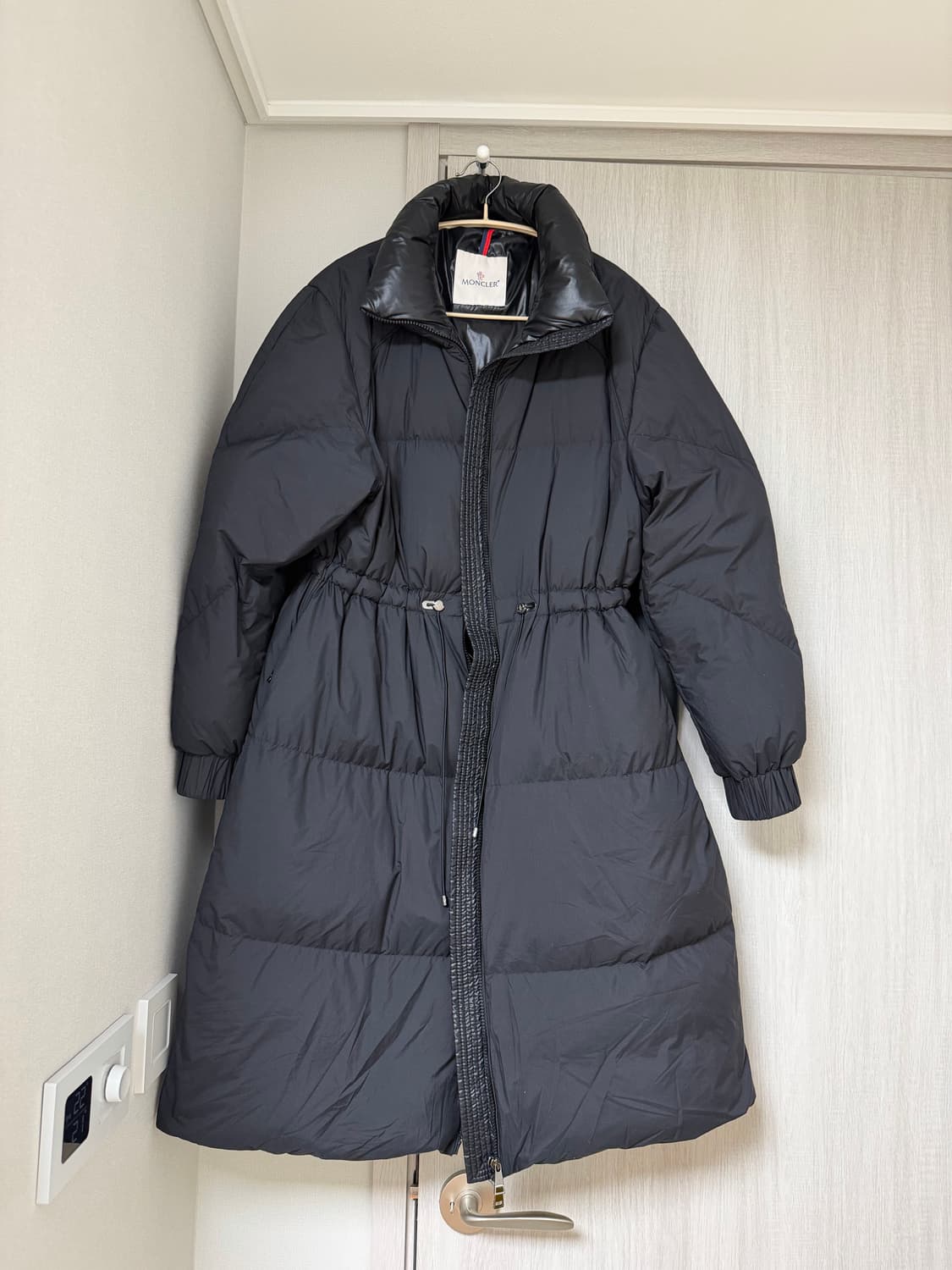 몽클롱패딩 정품 상품이미지1