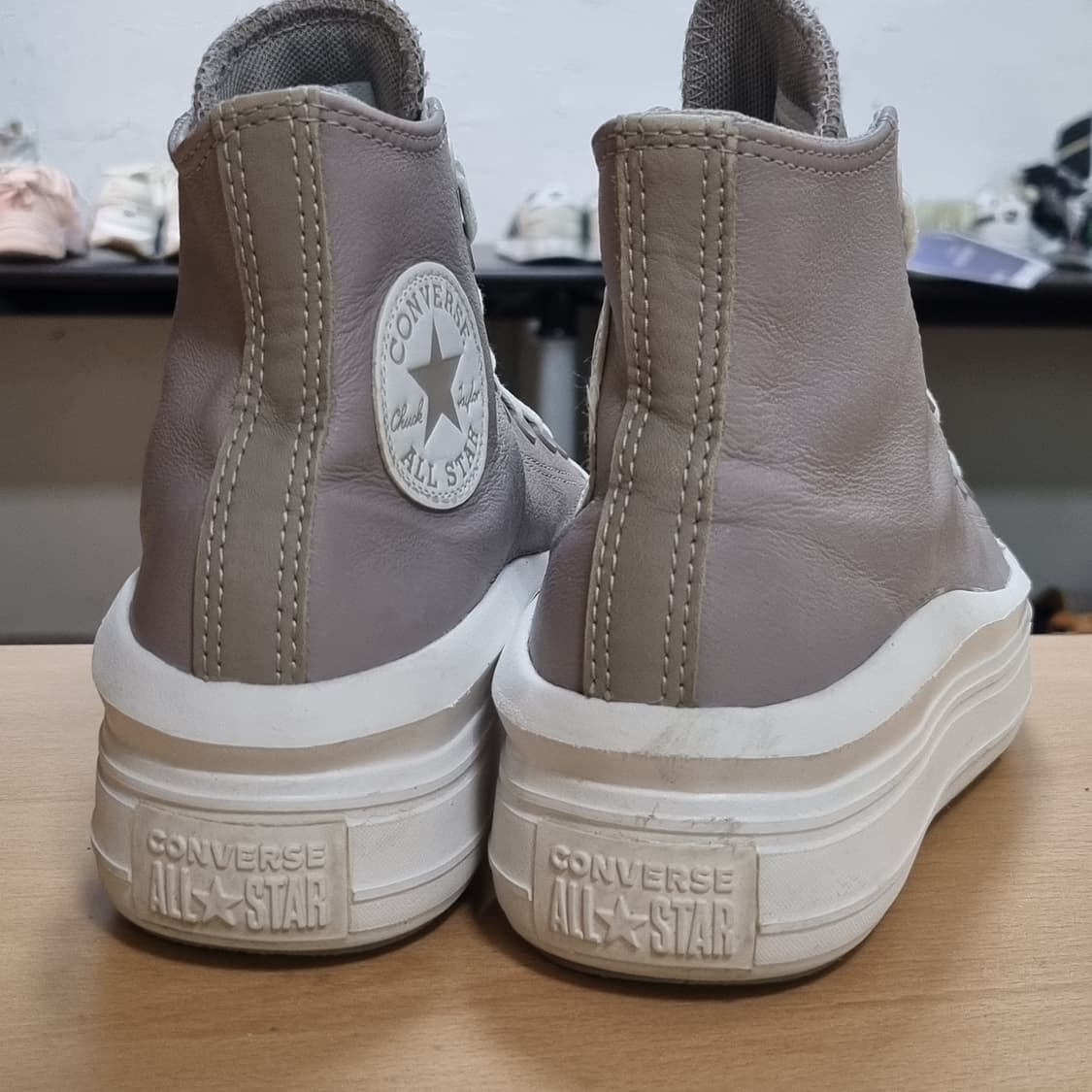 컨버스 척테일러 무브 여성하이탑 240 상품이미지6