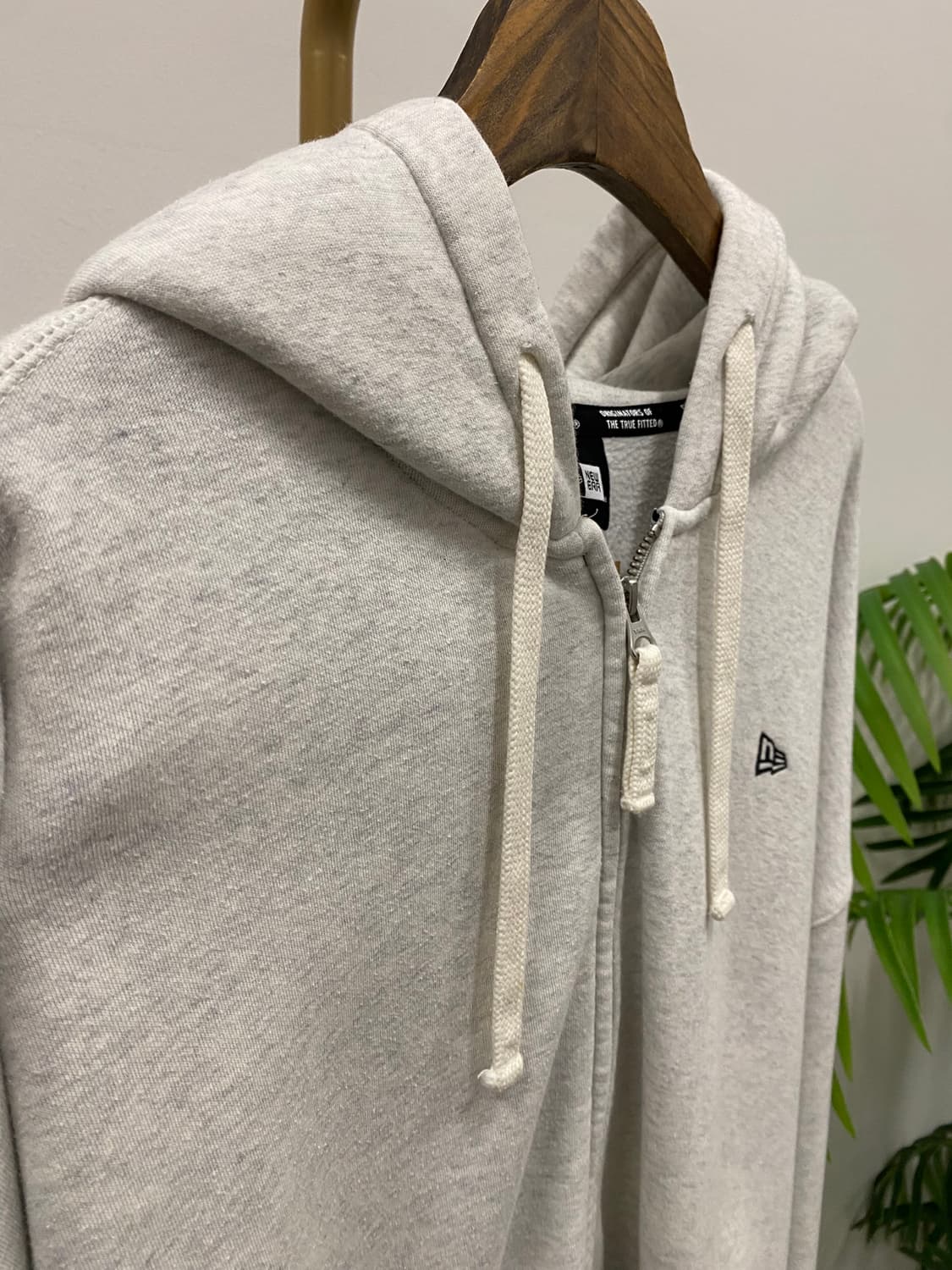 뉴에라 후드집업 오트밀 상품이미지3