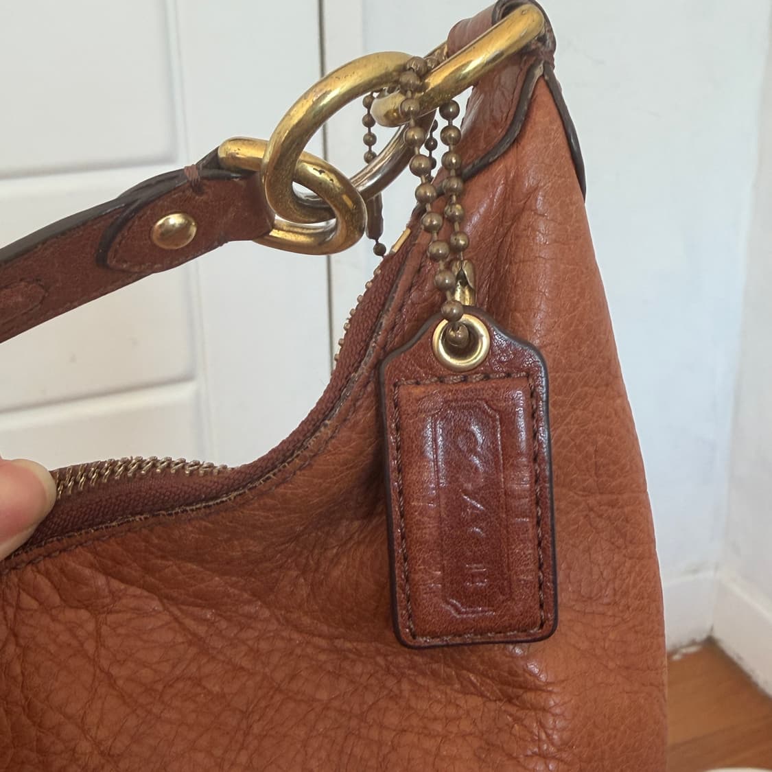 Coach vintage leather hobo bag 상품이미지4