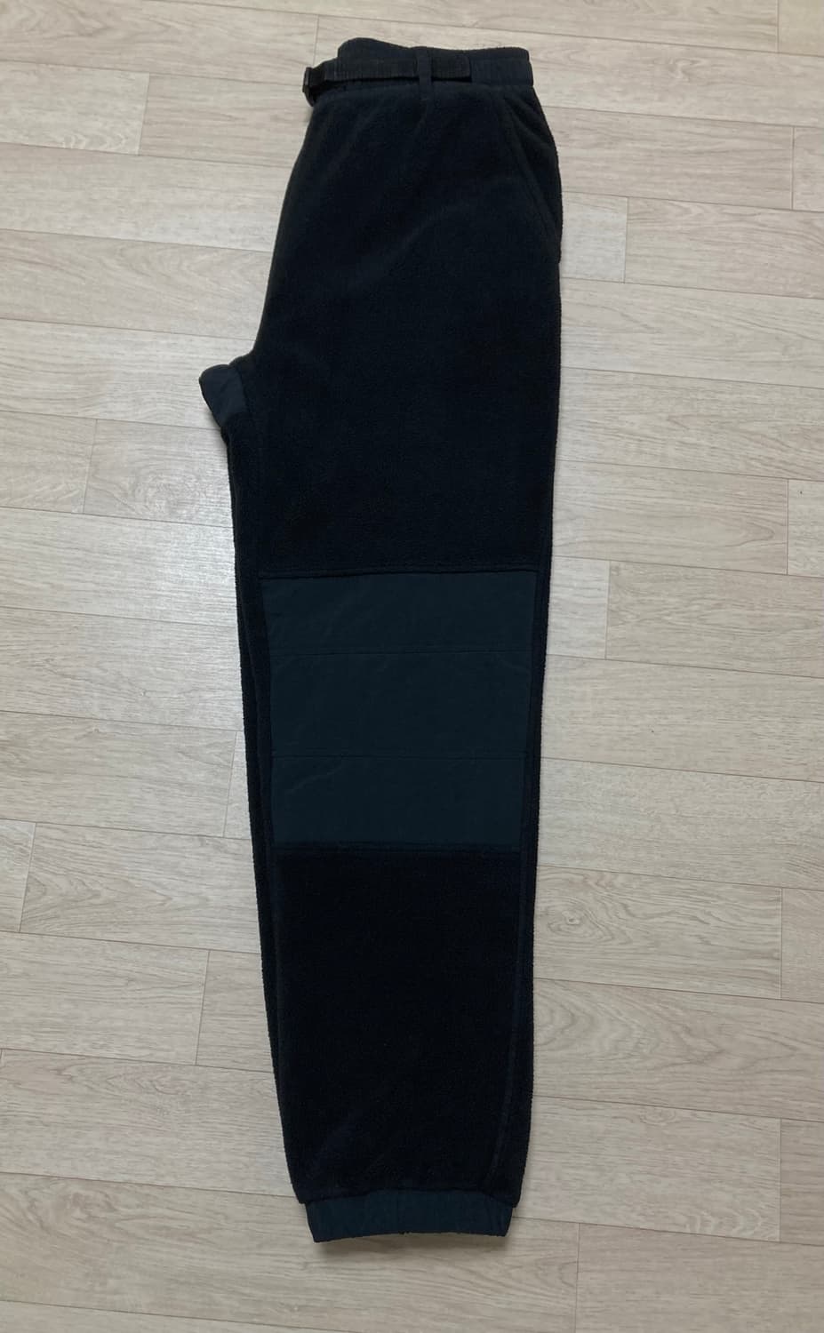 칼하트 WIP 플리스 바지 M(31-33) 판매 상품이미지3