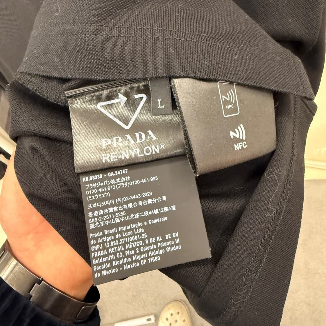 [리오브전포점] 프라다 피케 폴로 긴팔 티셔츠 상품이미지5