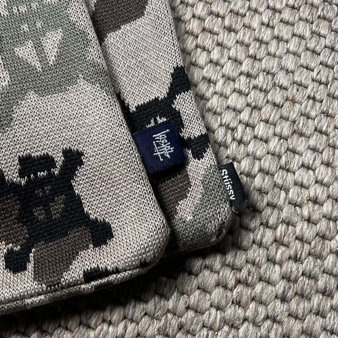 스투시 스컬 카모 머플러 상품이미지3