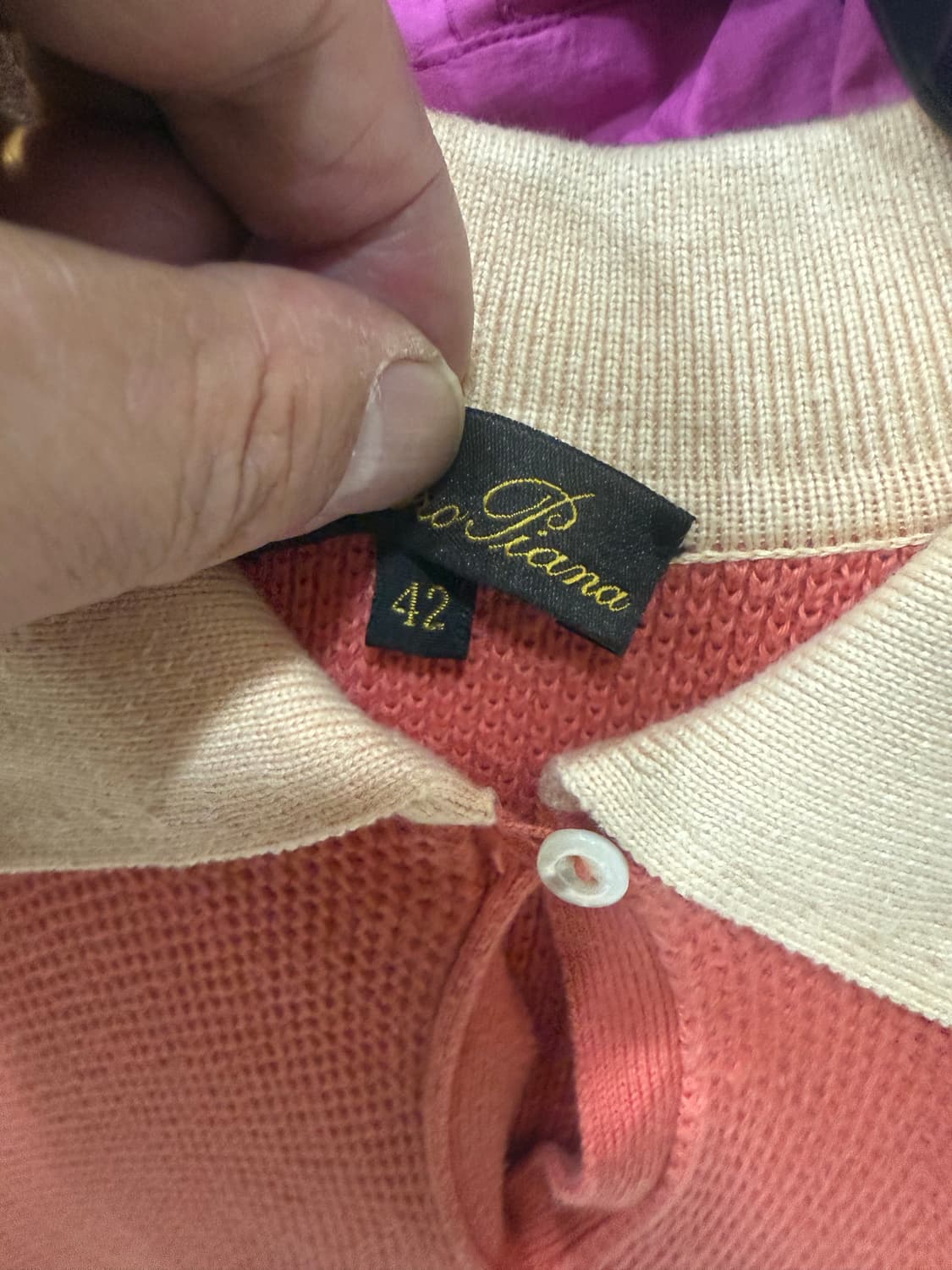 42/66 정품 로로피아나 반팔 팝니다 상품이미지3