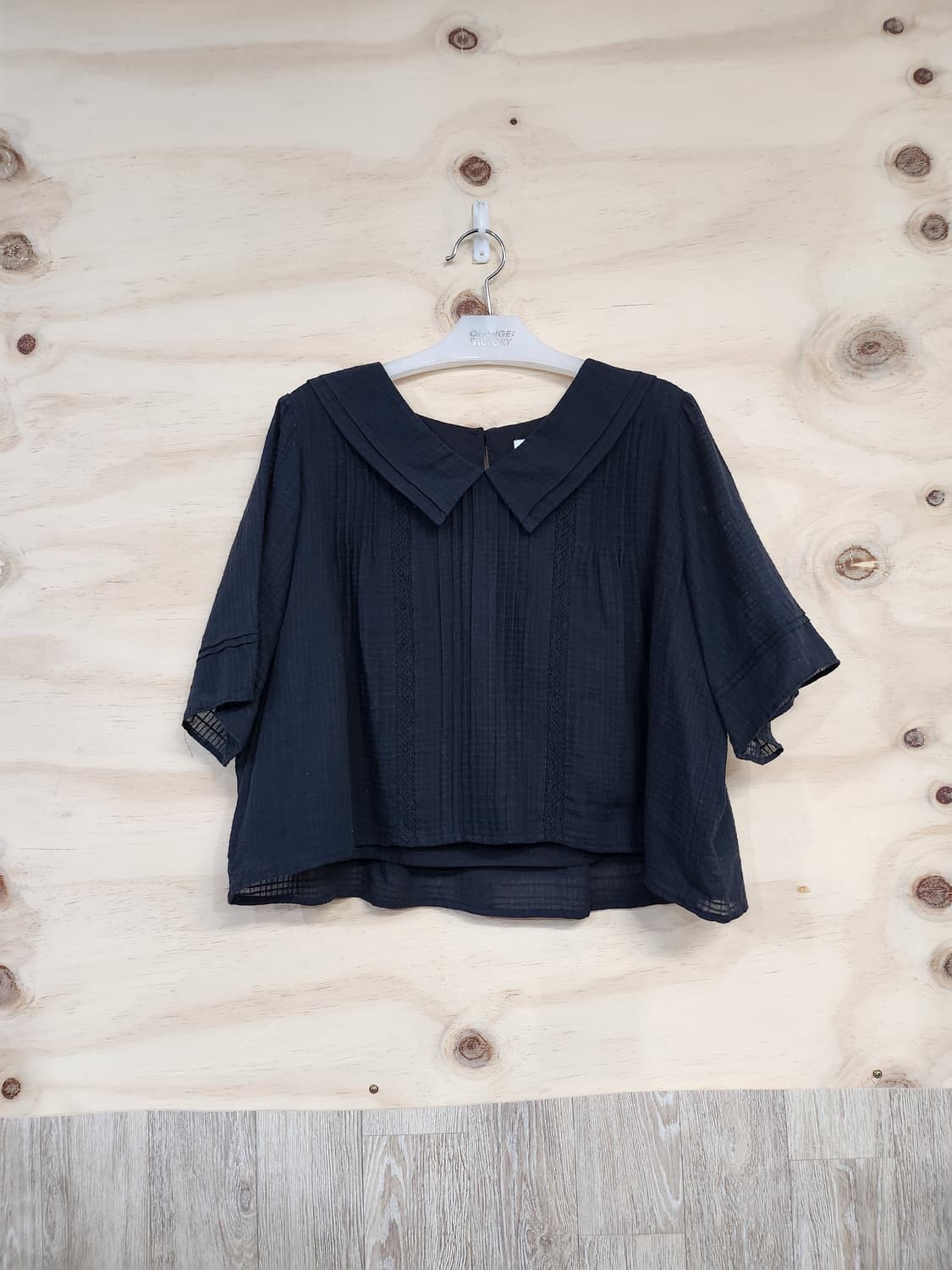 1183) 리스트 LIST 카라 크롭 블라우스 상품이미지1