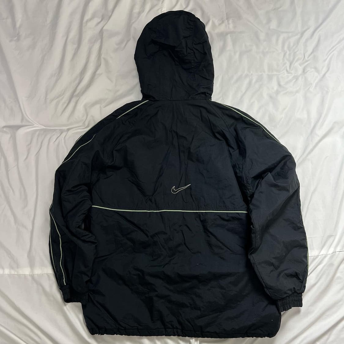나이키 더블스우시 바람막이 누빔자켓 상품이미지4