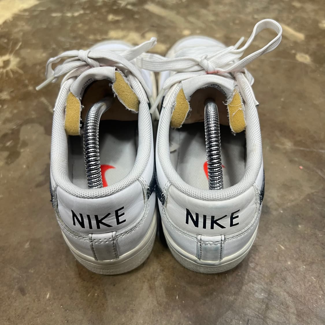 235) 나이키 블레이저 로우 흰검 스니커 상품이미지5