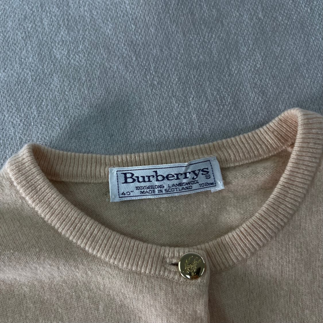 W 95 버버리 금장 기마로고 베이지 울 가디건 상품이미지2