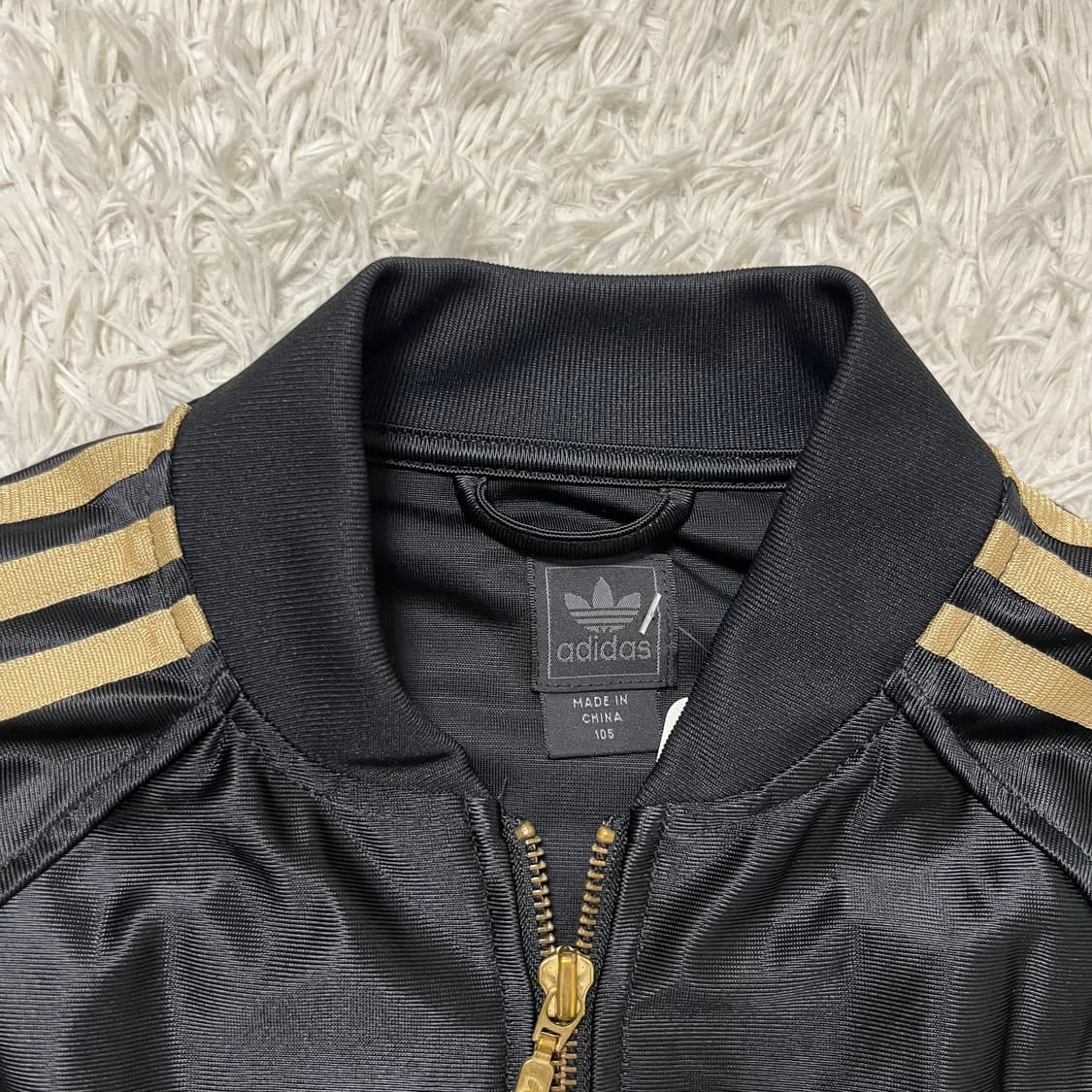 Adidas black gold Superstar jersey 상품이미지6