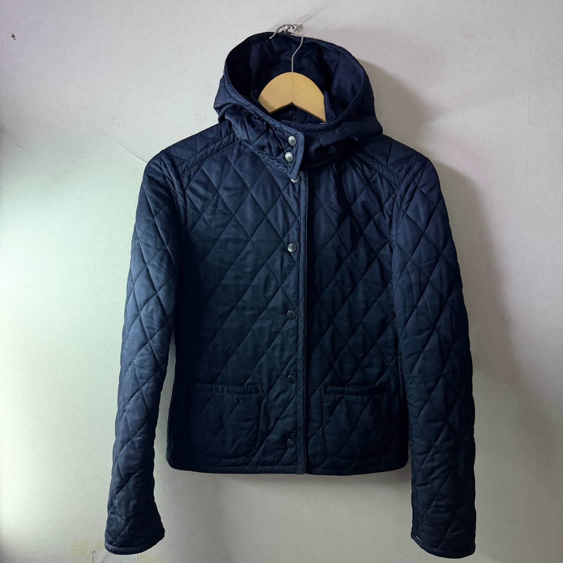버버리 퀄팅후드 자켓 네이비 (44) 상품이미지1