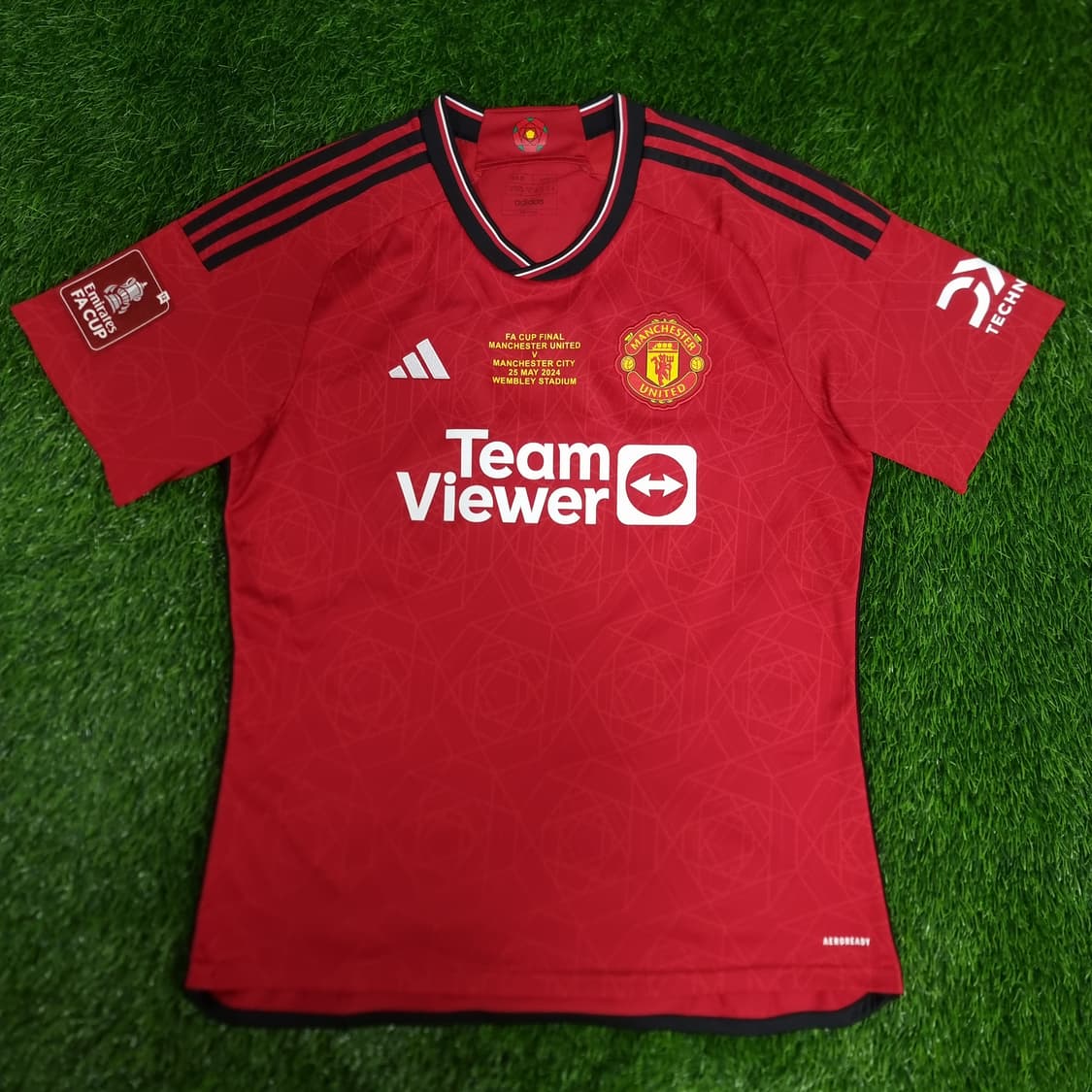 23-24시즌 맨체스터 유나이티드 홈 유니폼 #8 브루노 페르난데스 상품이미지1