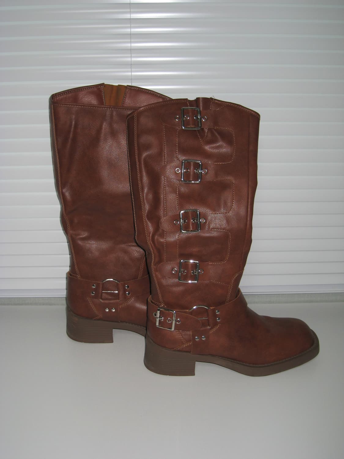 브라운 버클 롱부츠 상품이미지1