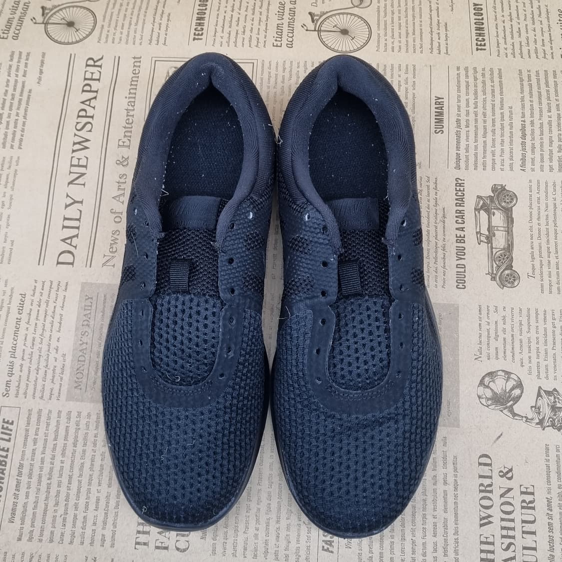 나이키 레볼루션4 여성 런닝화240 상품이미지2