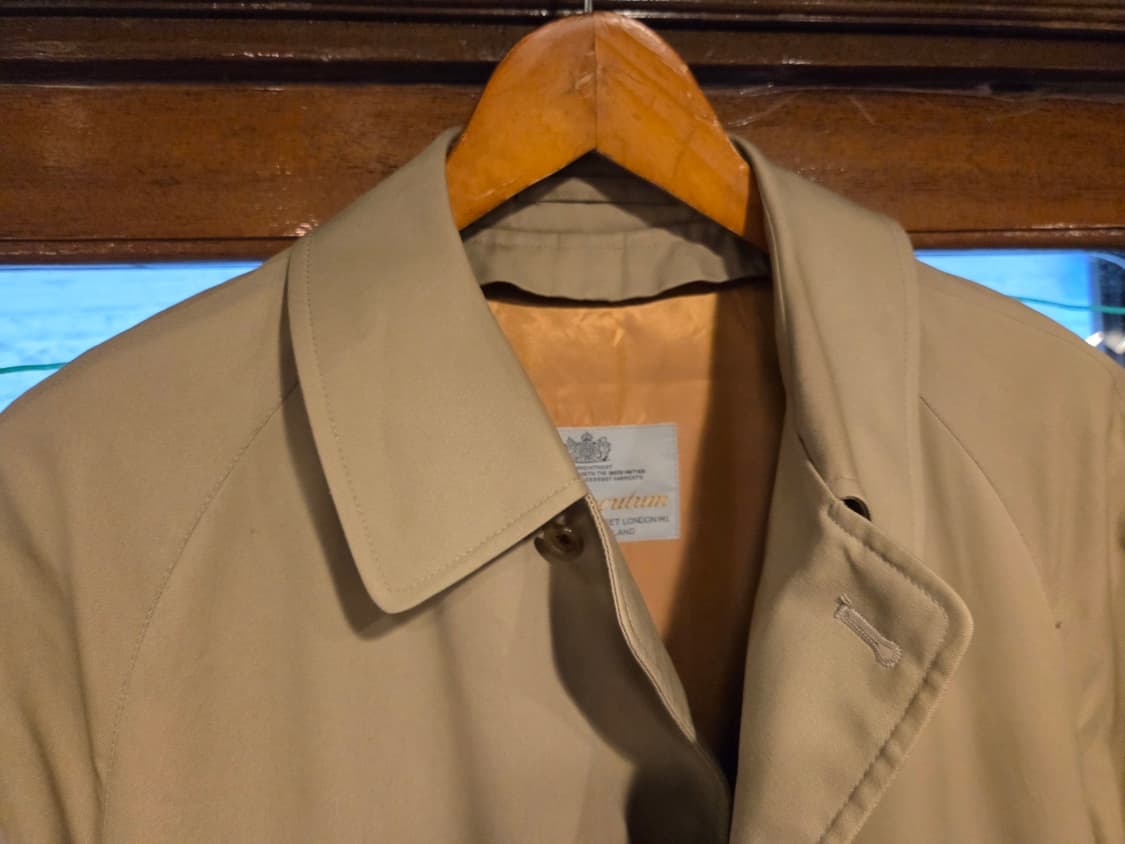 아쿠아스큐텀 래글런코트  상품이미지2