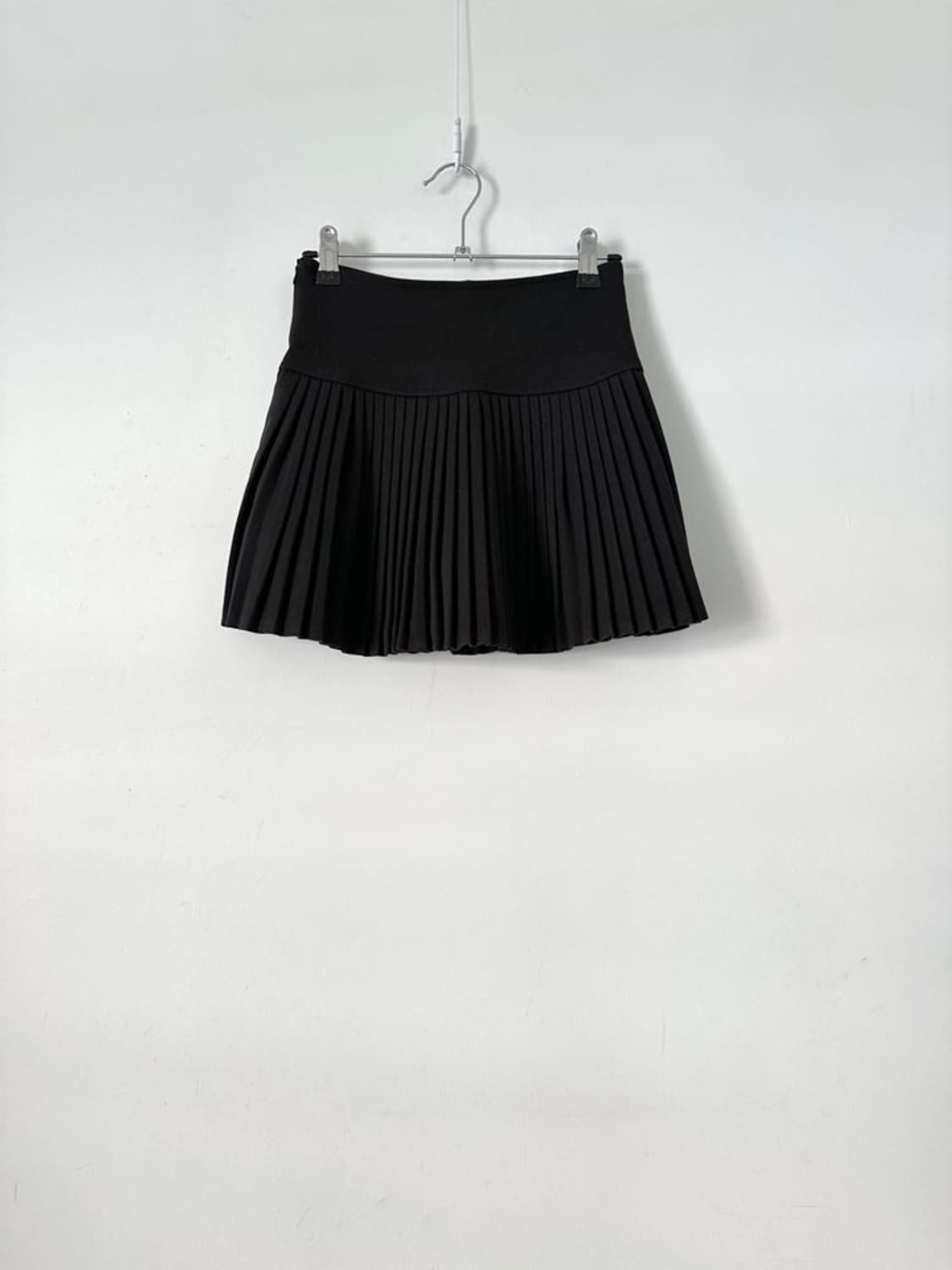 Pintuck warm mini skirt / black 상품이미지1