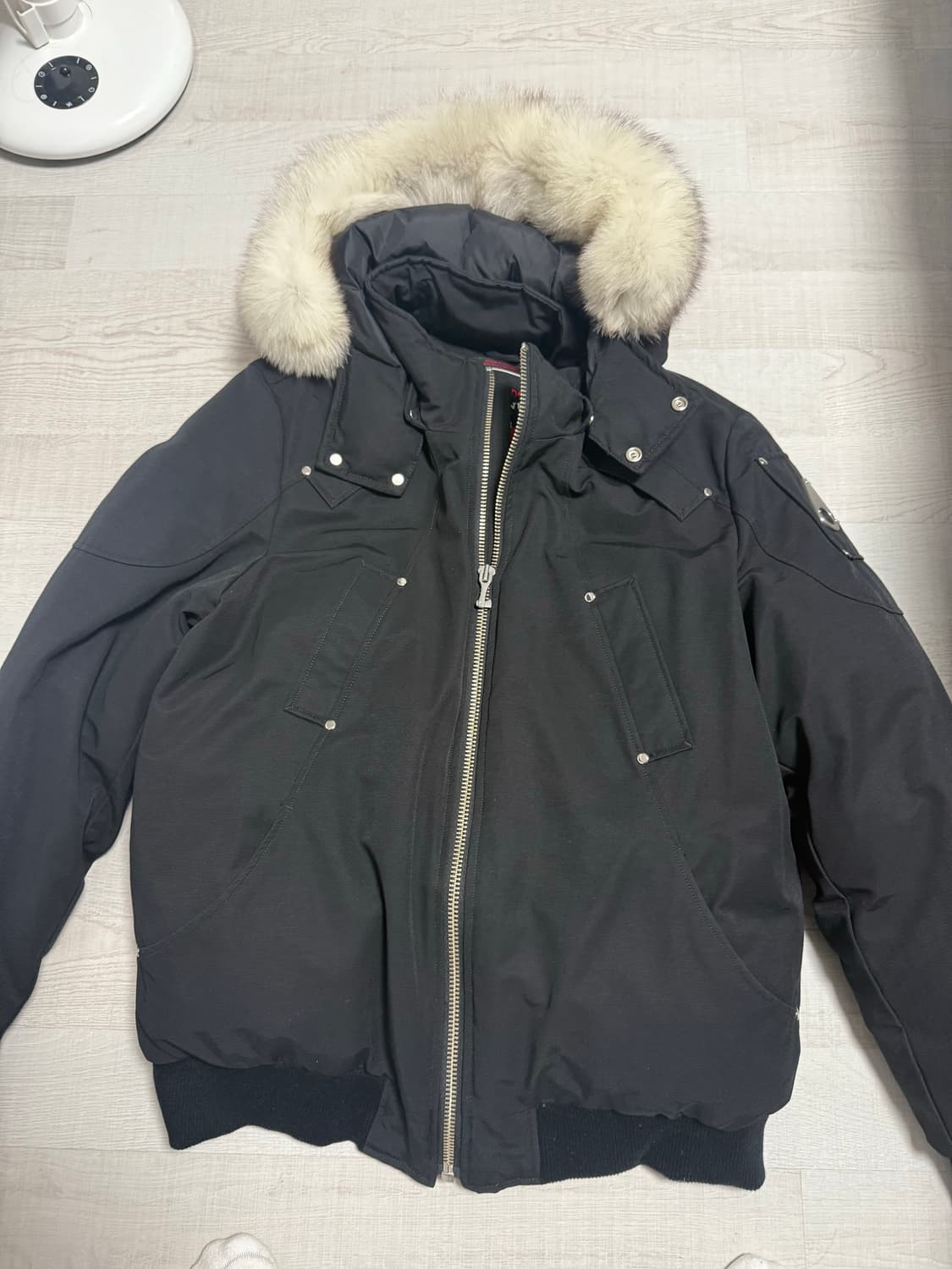 무스너클 봄버 패딩 상품이미지1