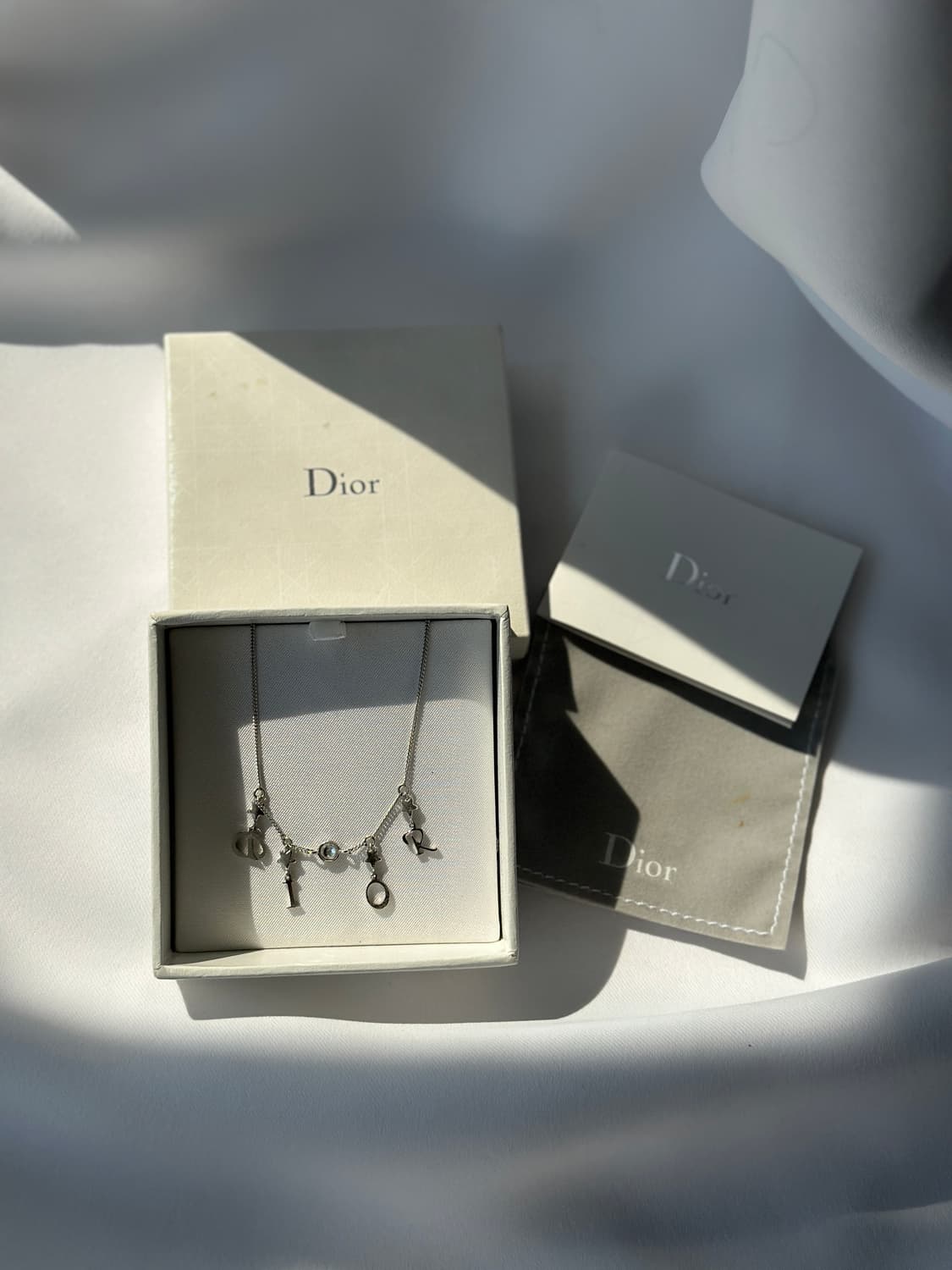 디올 목걸이 박스+파우치+보증서 상품이미지3