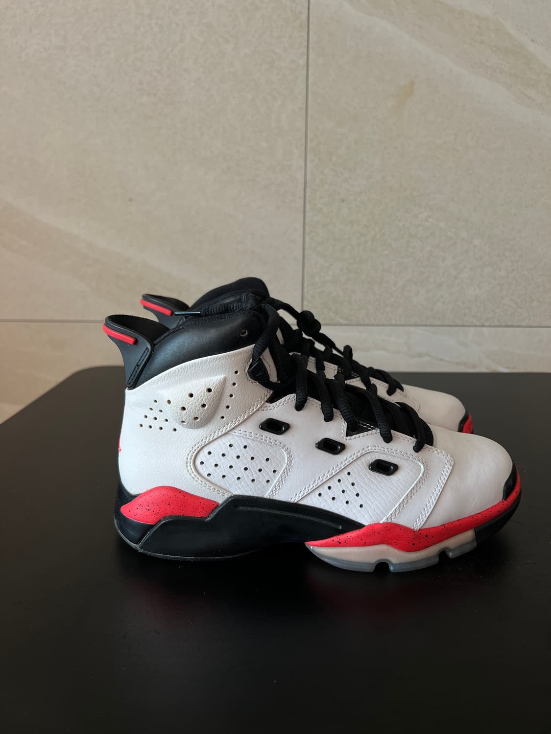 [235mm] 조던 6-17-23 인프라레드 23 (화이트/블랙) 상품이미지2