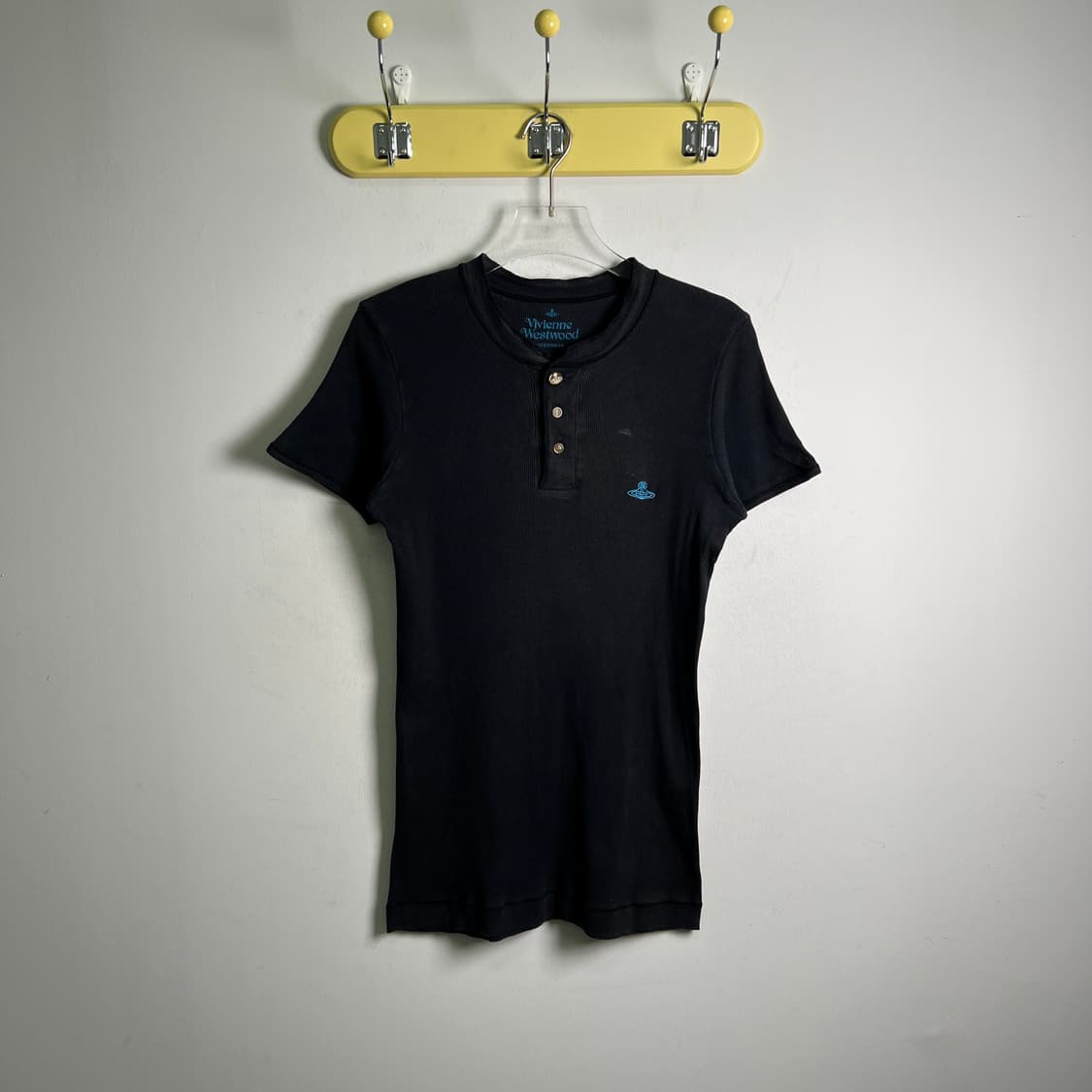비비안 웨스트우드 오브 로고 헨리넥 반팔 티셔츠 M 상품이미지1