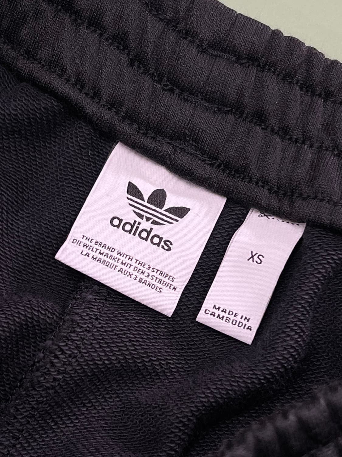 (XS) 아디다스 사이드 망사 와이드 트랙 팬츠 상품이미지4