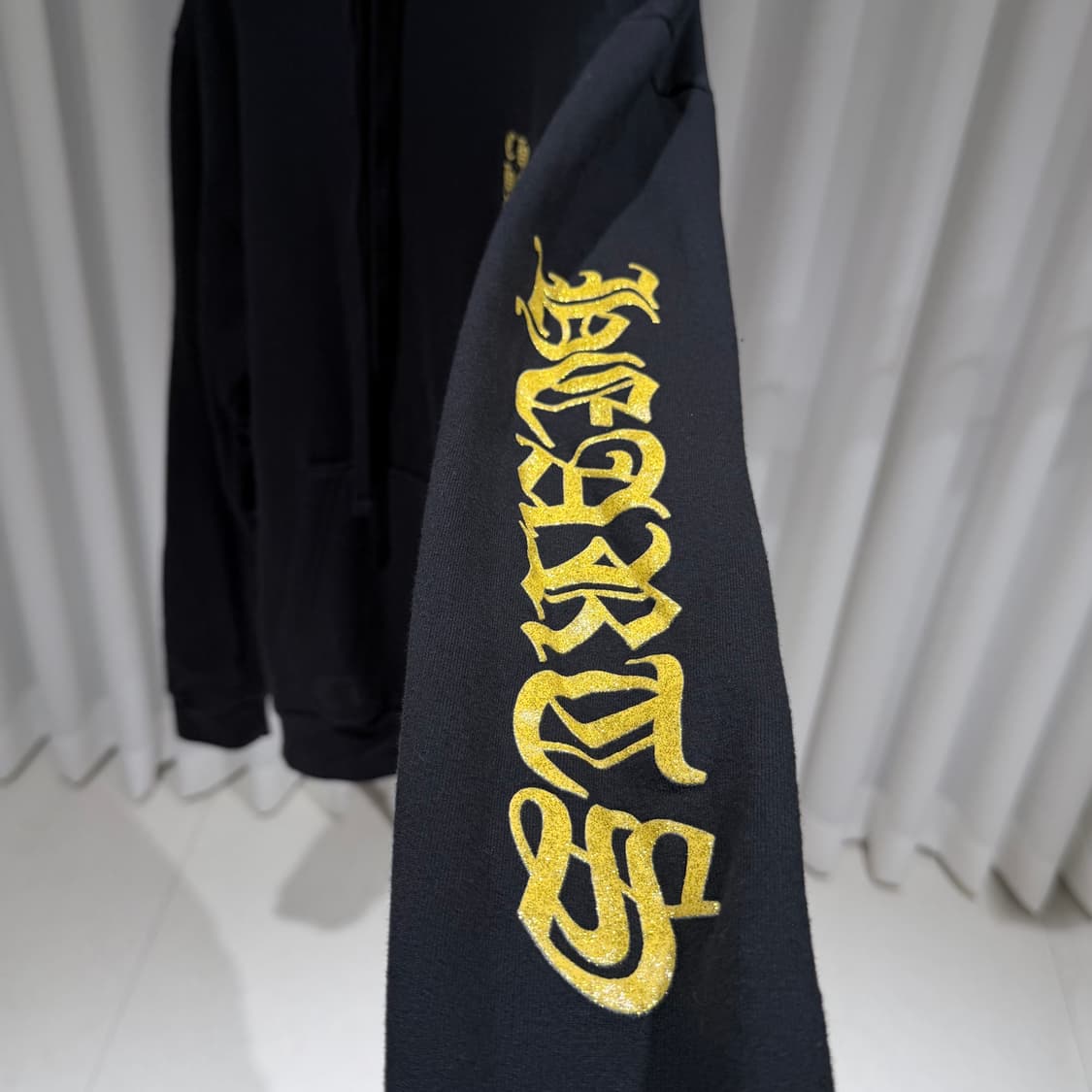 (A+/M) / 크롬하츠 1988 골드글리터 버티컬 로고 후드 상품이미지6