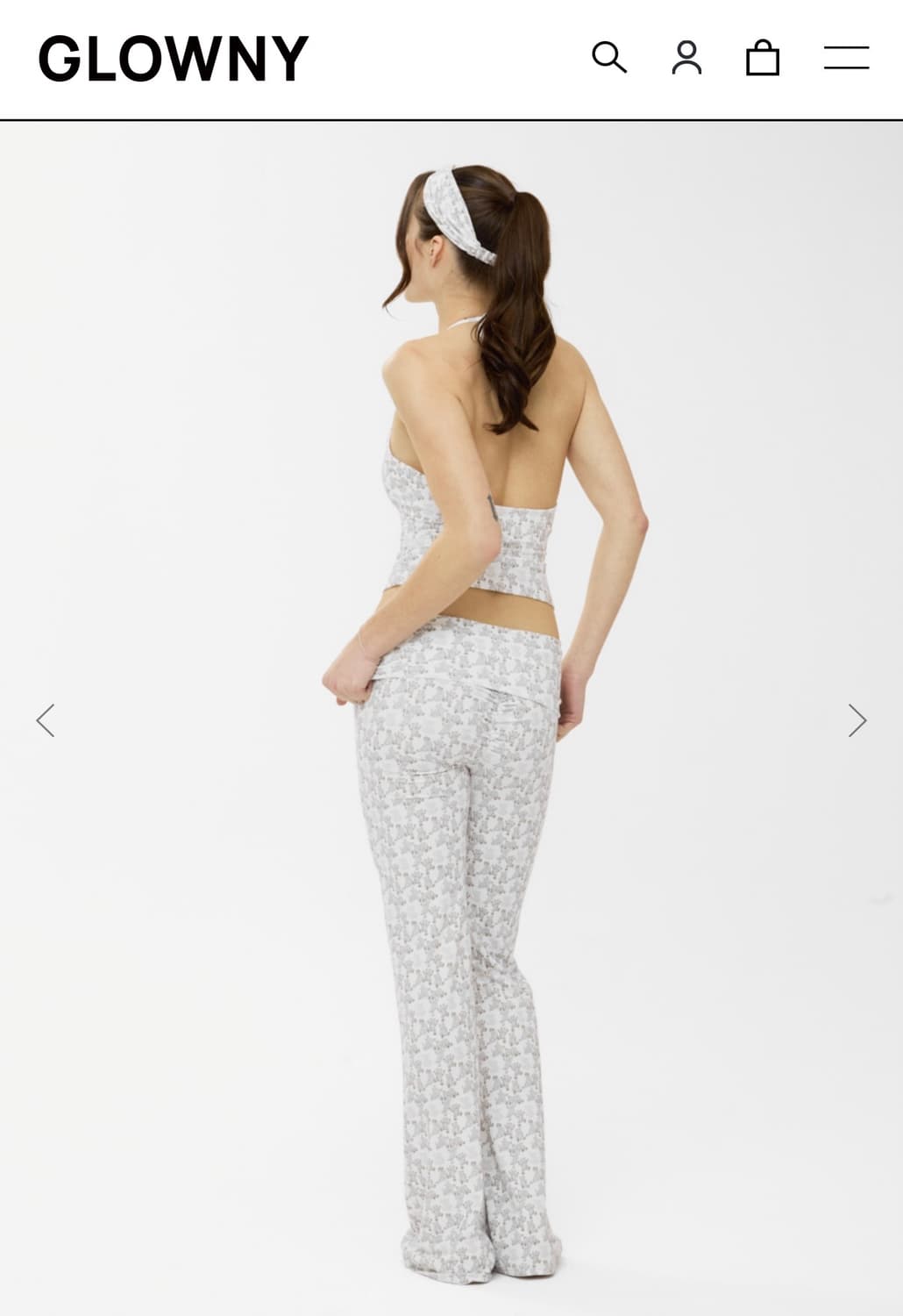 GLOWNY_ AIR HALTER NECK TANK 상품이미지3