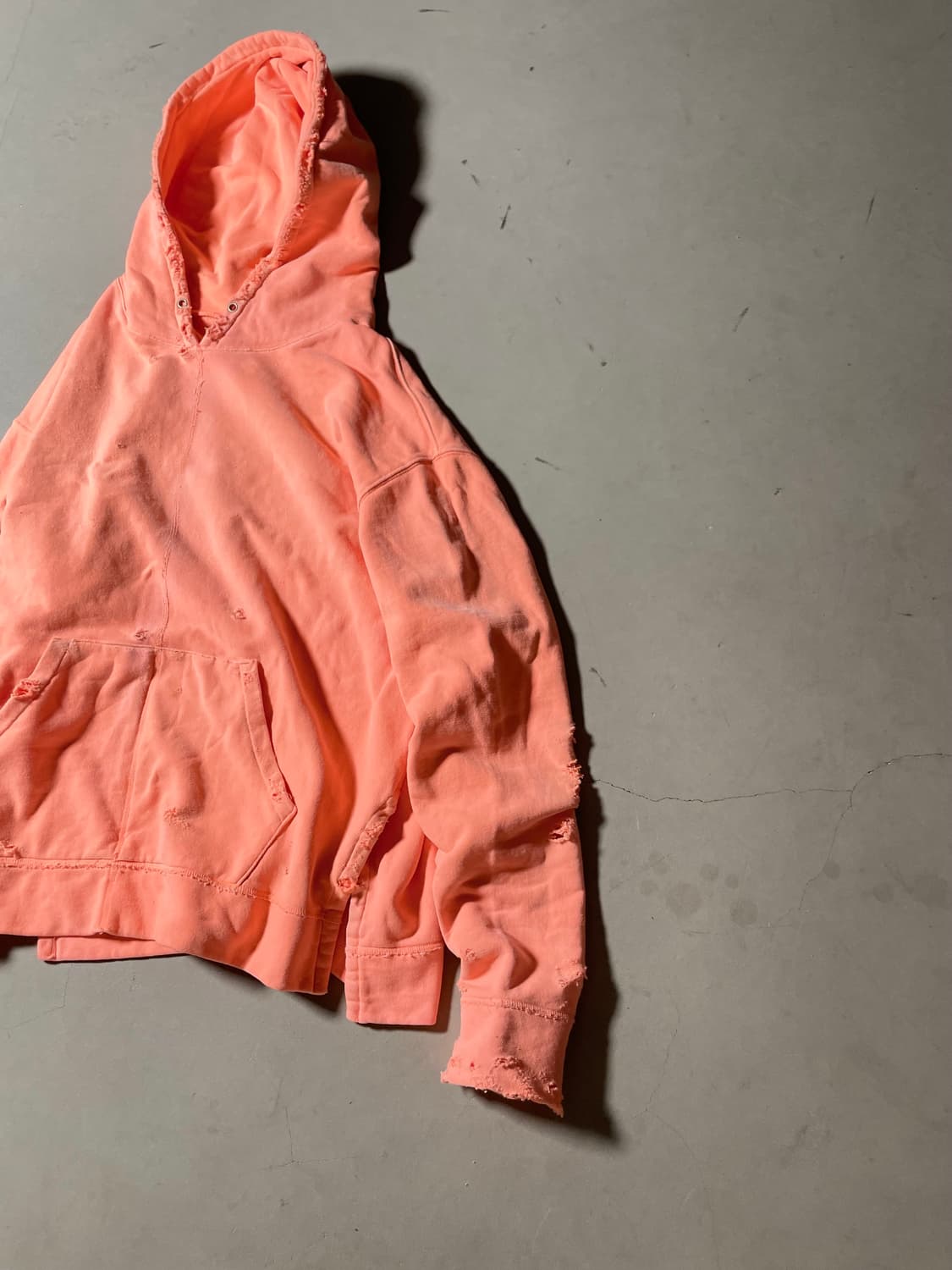 KZ Atelier  Distressed Over Hoodie 상품이미지4