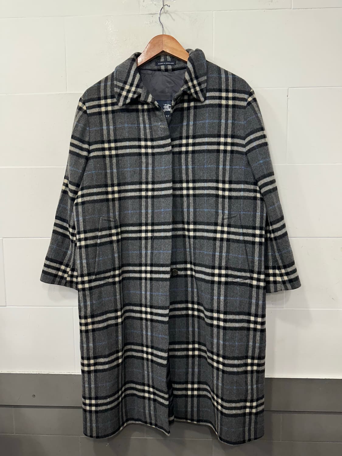 버버리 체크 코트 상품이미지1