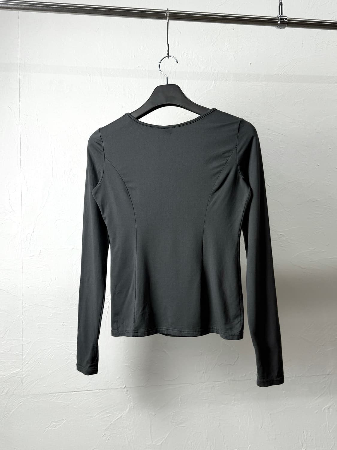 Ozz Oneste 핑거 홀 롱 슬리브 상품이미지5