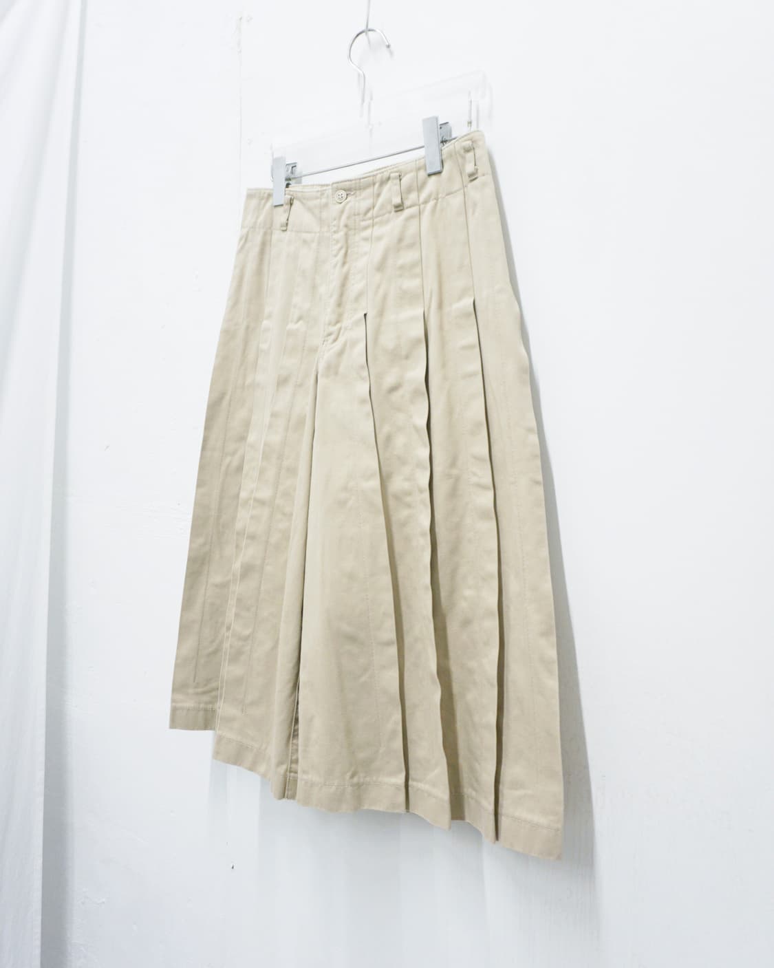 COMME des GARÇONS pleated wide shorts 상품이미지4