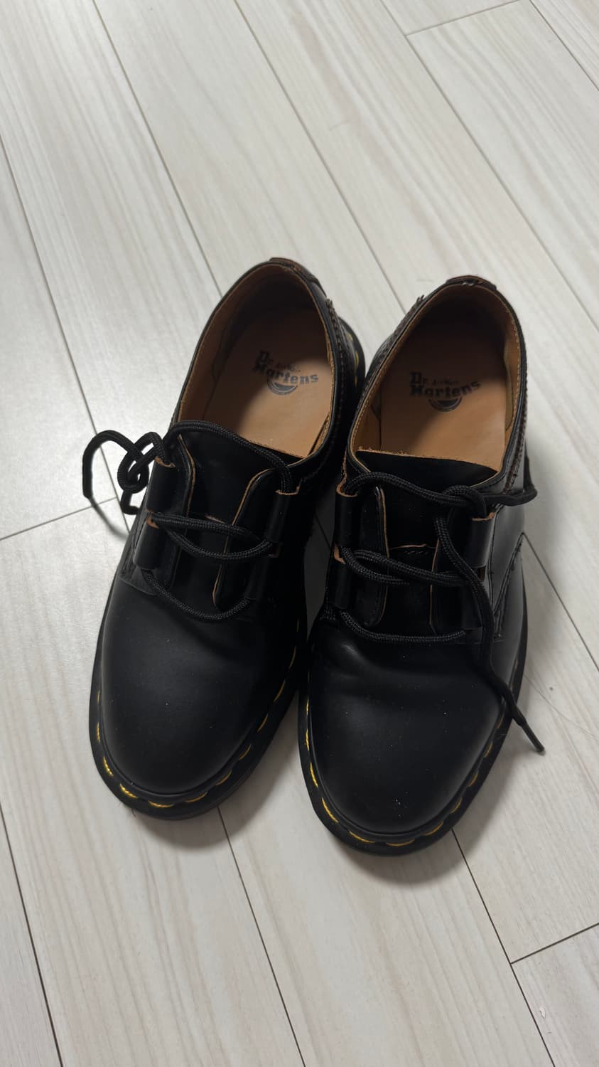 닥터마틴 빌링턴 길리 캐주얼화 블랙 / 22695001 상품이미지1