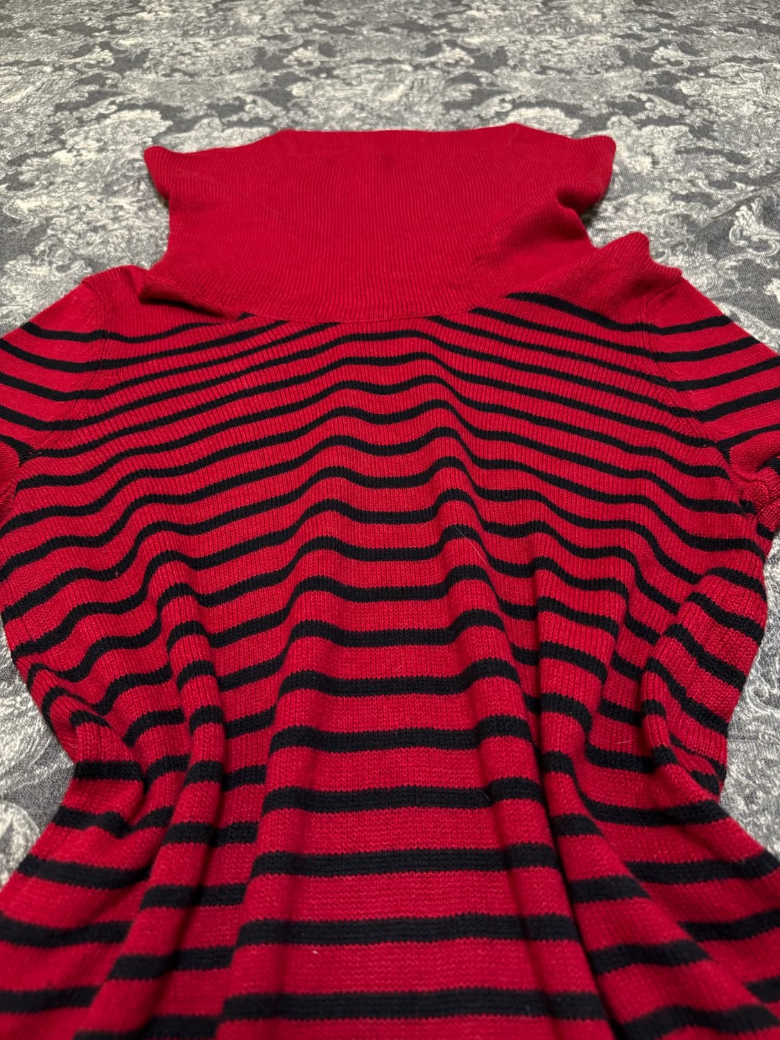 loose-neck stripe turtleneck  상품이미지5