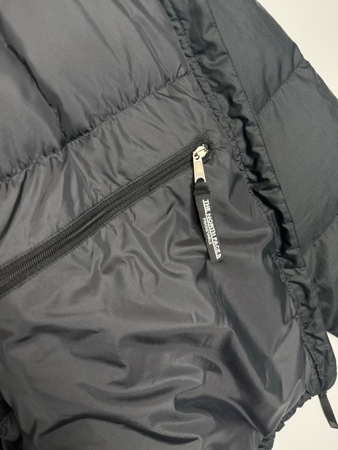 노스페이스 재팬 로체 경량 라이트 다운 패딩 자켓 파카 블랙 XL 상품이미지6