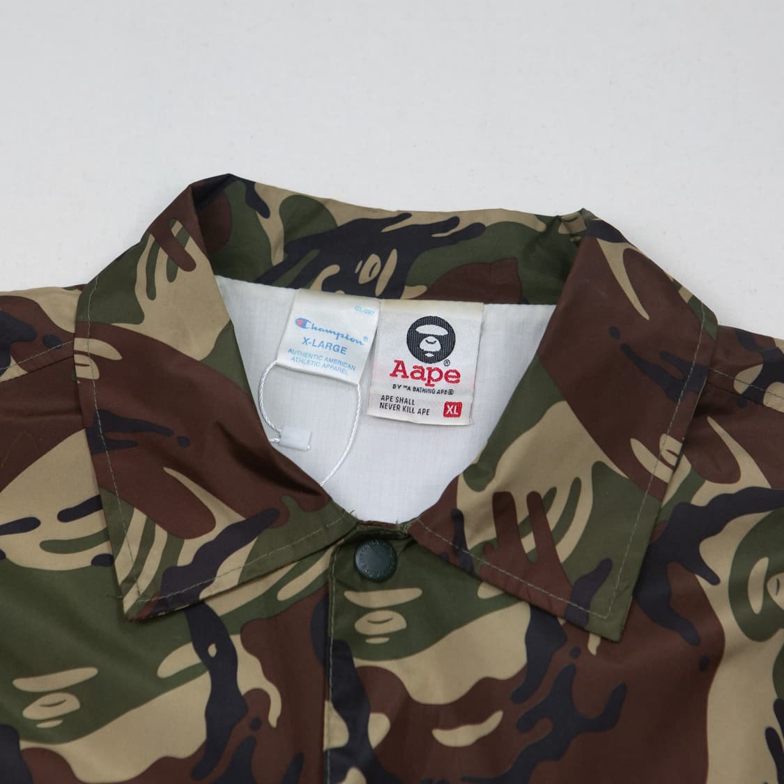 에이프 X 챔피온 에이프 카모 코치 자켓  상품이미지8