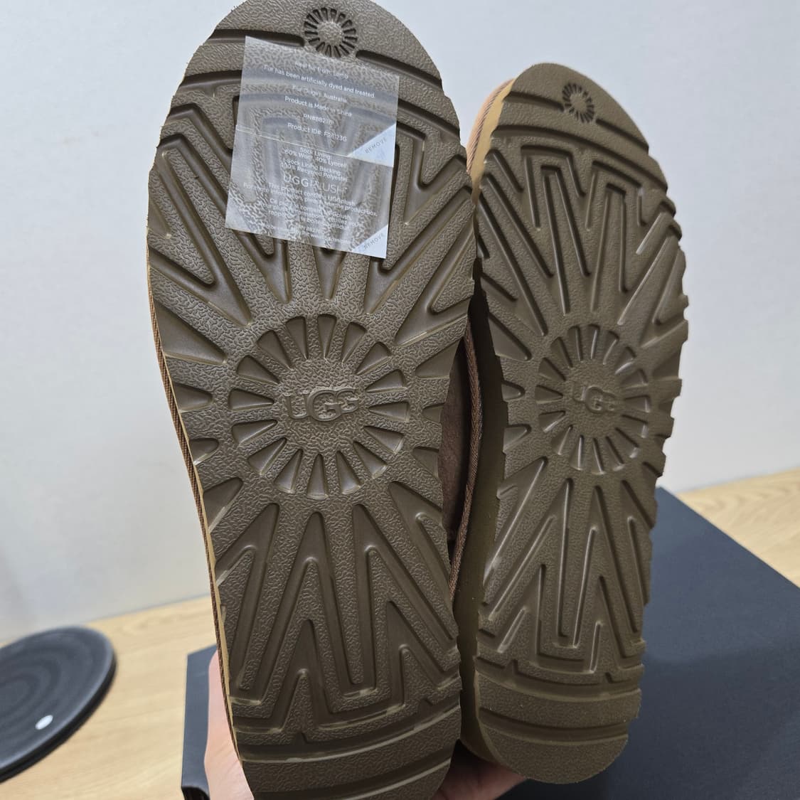 270 어그 UGG 클래식 미니 체스트넛 부츠  상품이미지5