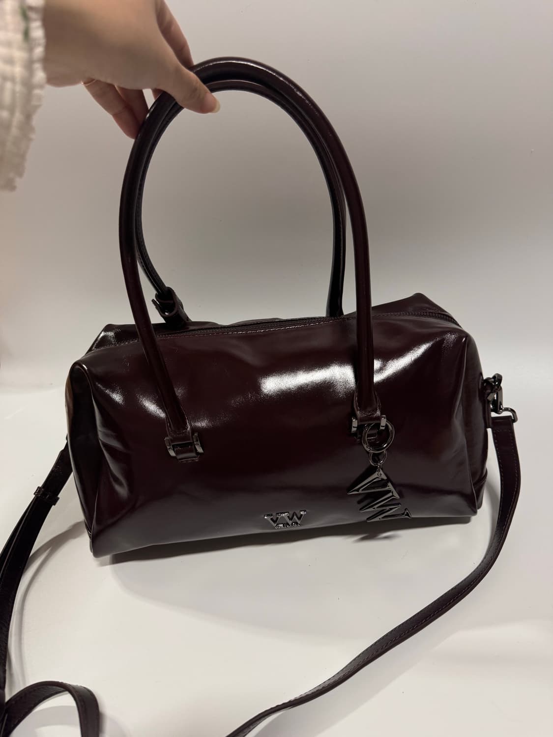 베라왕 버건디 가죽 숄더백 크로스백 상품이미지1