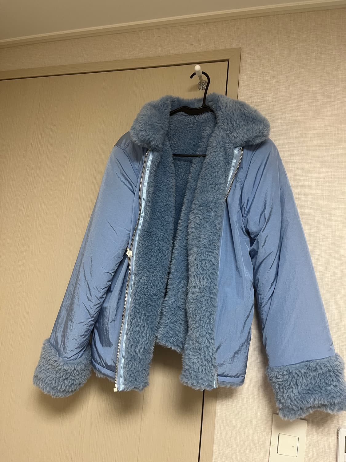 unif 유니프 ice jacket 하늘색 리버시블 패딩 자켓 후리스 상품이미지1