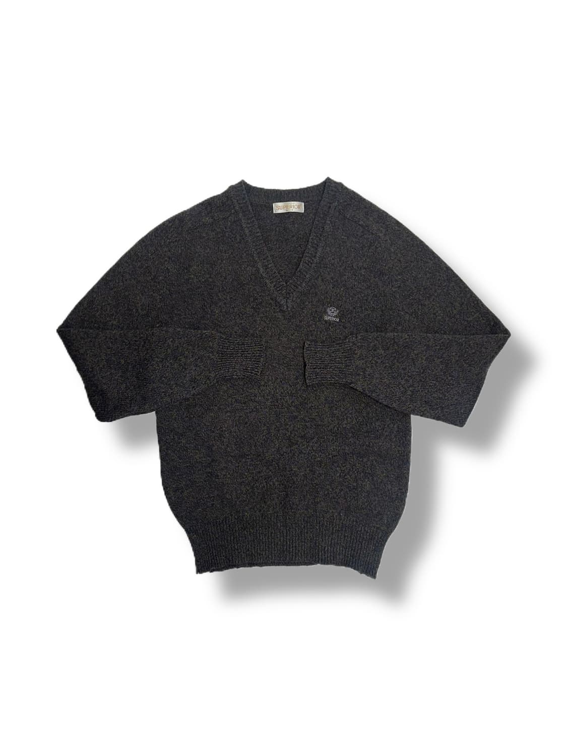 SUPERIOR 슈페리어 브이넥 니트 상품이미지2