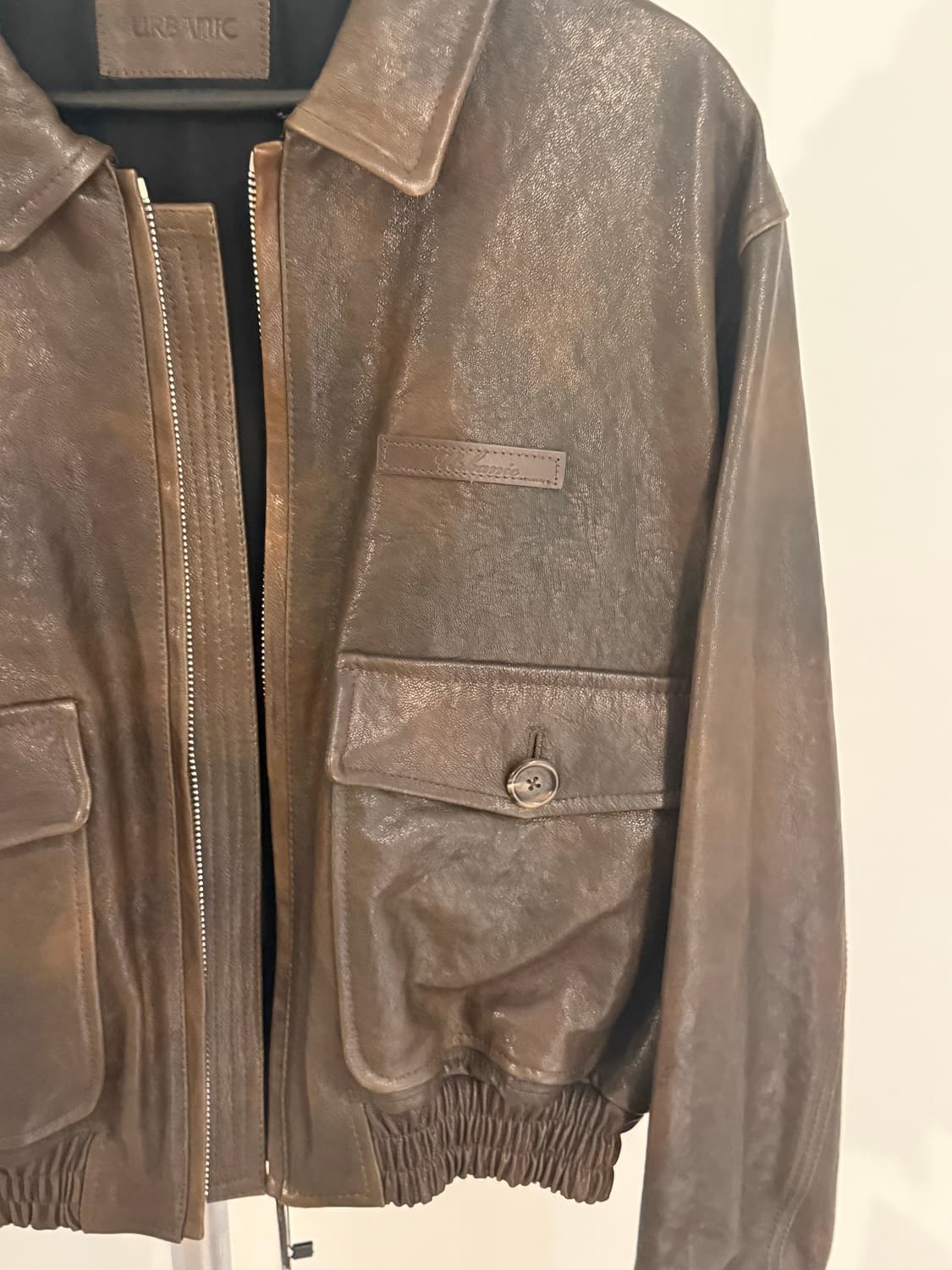 얼바닉 30 A-2 레더 자켓 상품이미지3