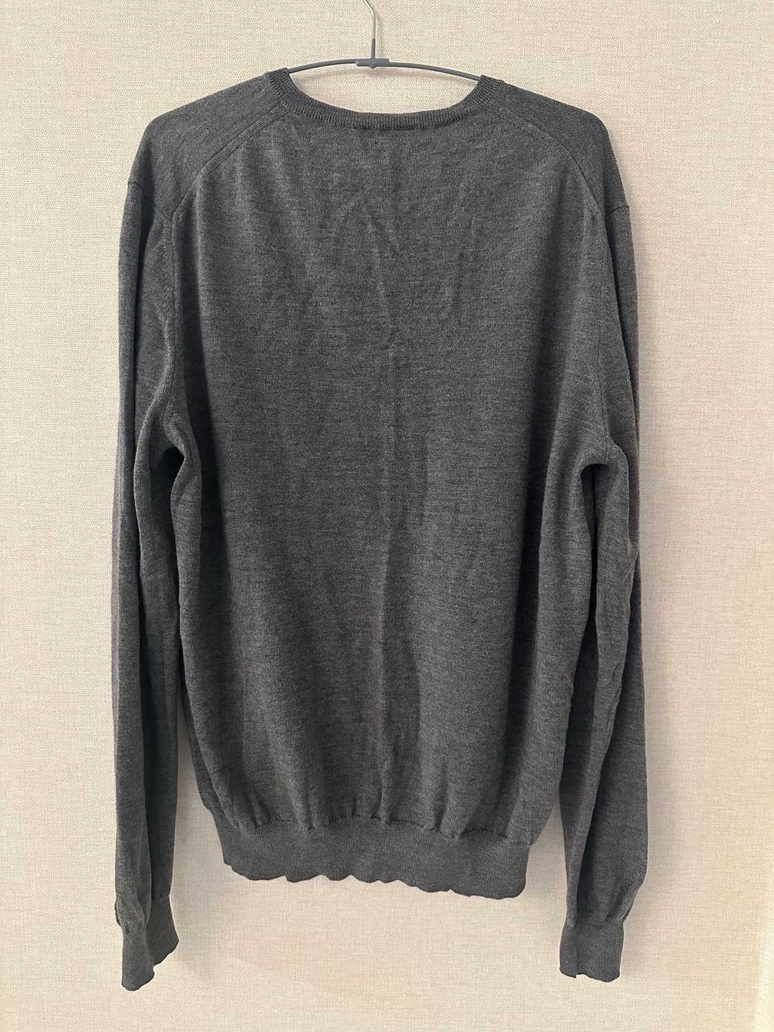 Prada vneck grey knit 상품이미지2