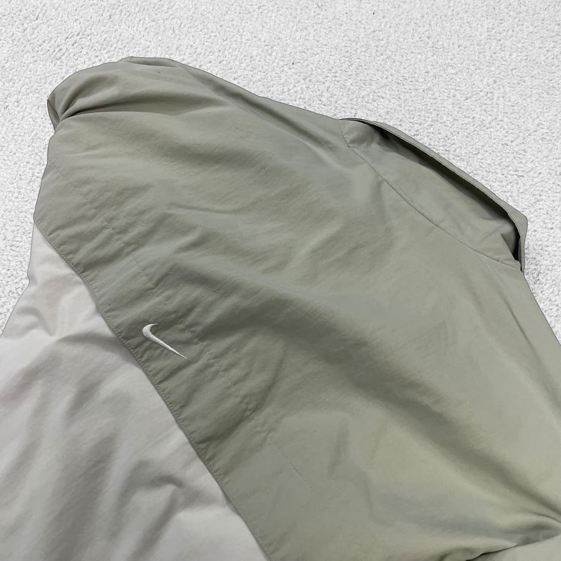 나이키 00s 올드스쿨 스우시 바람막이 자켓 상품이미지3