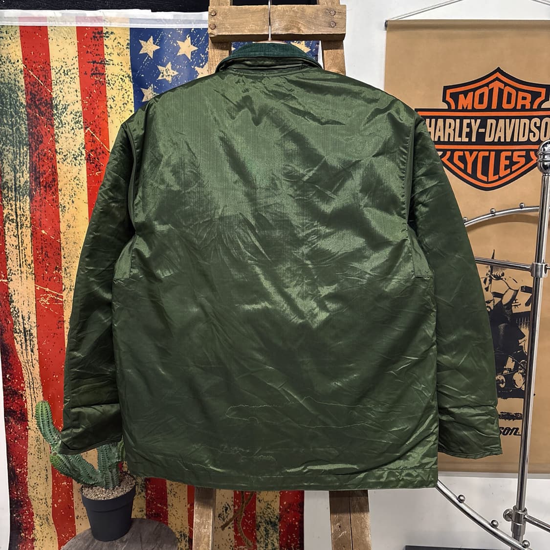 70s 오리지널 U.S. NAVY A-1덱자켓 딥그린 코듀로이 N437 상품이미지2