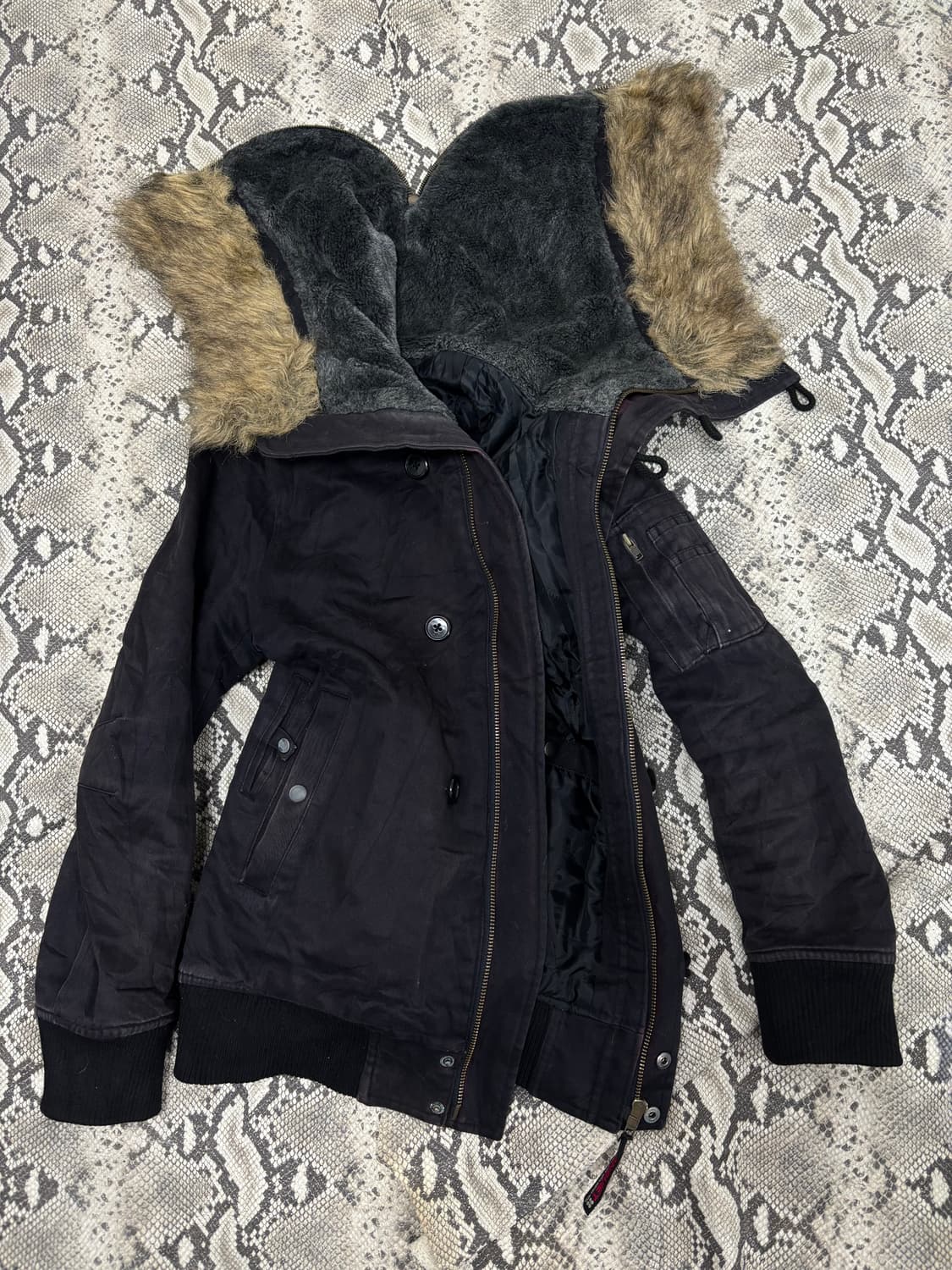 N2B Hoodie Fur&Zip Detail Jacket 상품이미지7