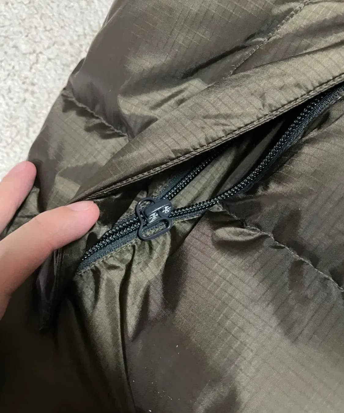 디스이즈네버댓X고어텍스 윈드스토퍼 푸퍼 올리브 m사이즈 상품이미지3