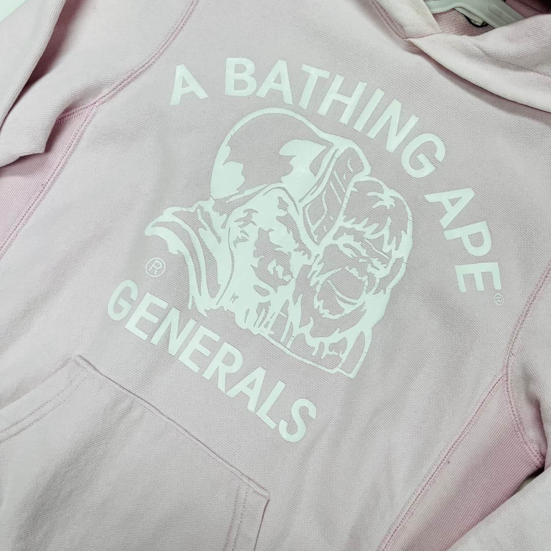 Xs 베이프 핑크 맨투맨 상품이미지3